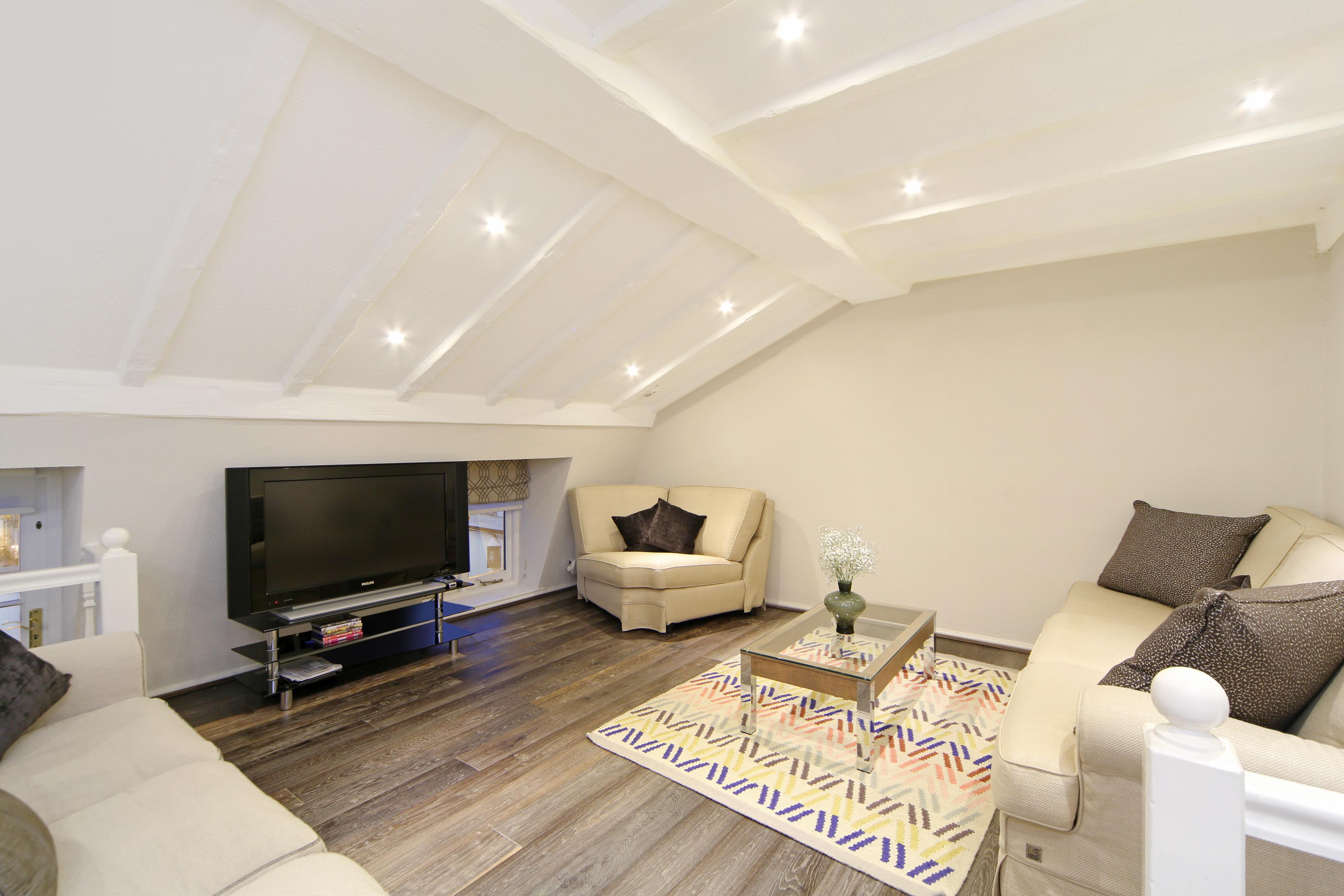 Queensgate Court London Luaran gambar