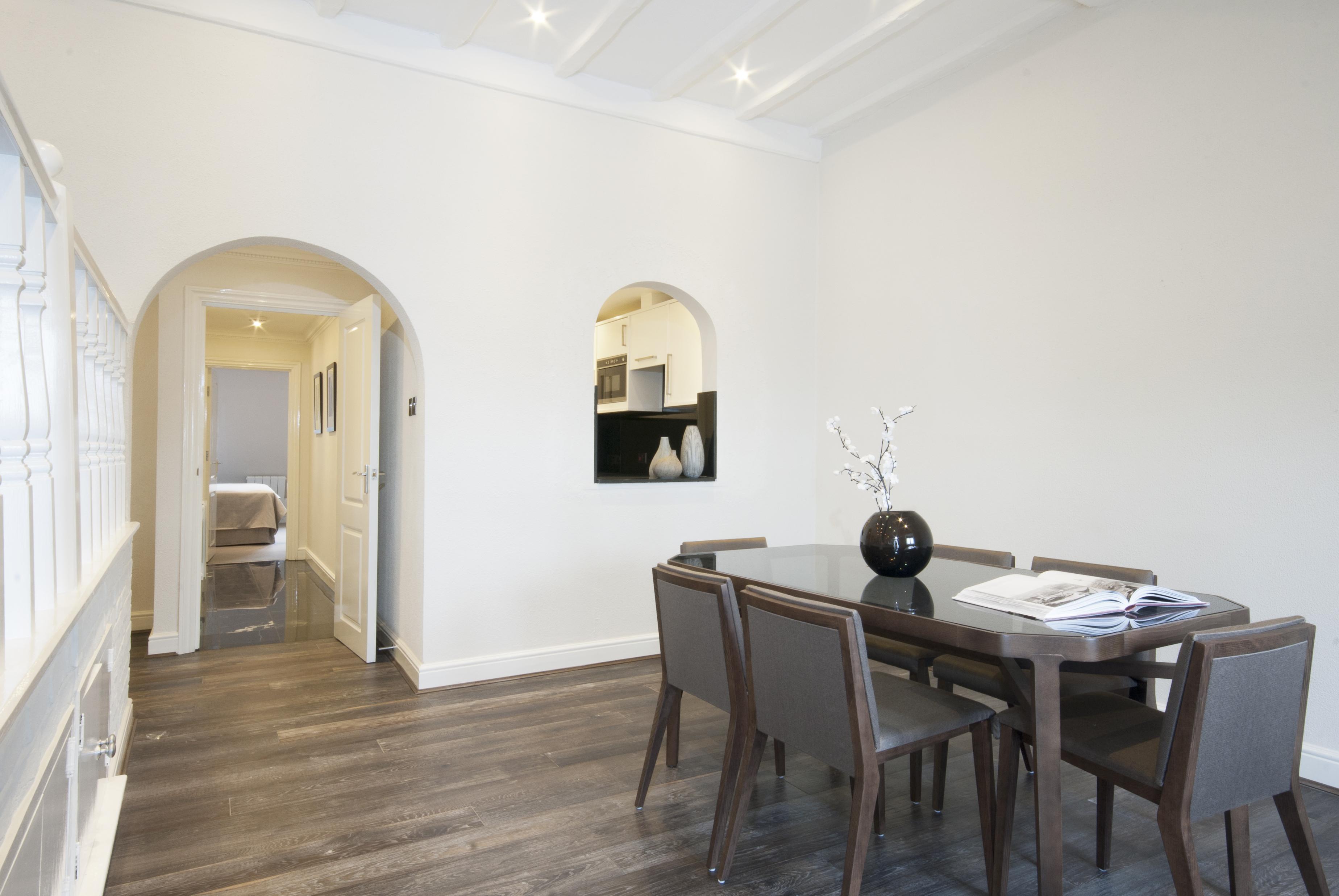 Queensgate Court London Luaran gambar