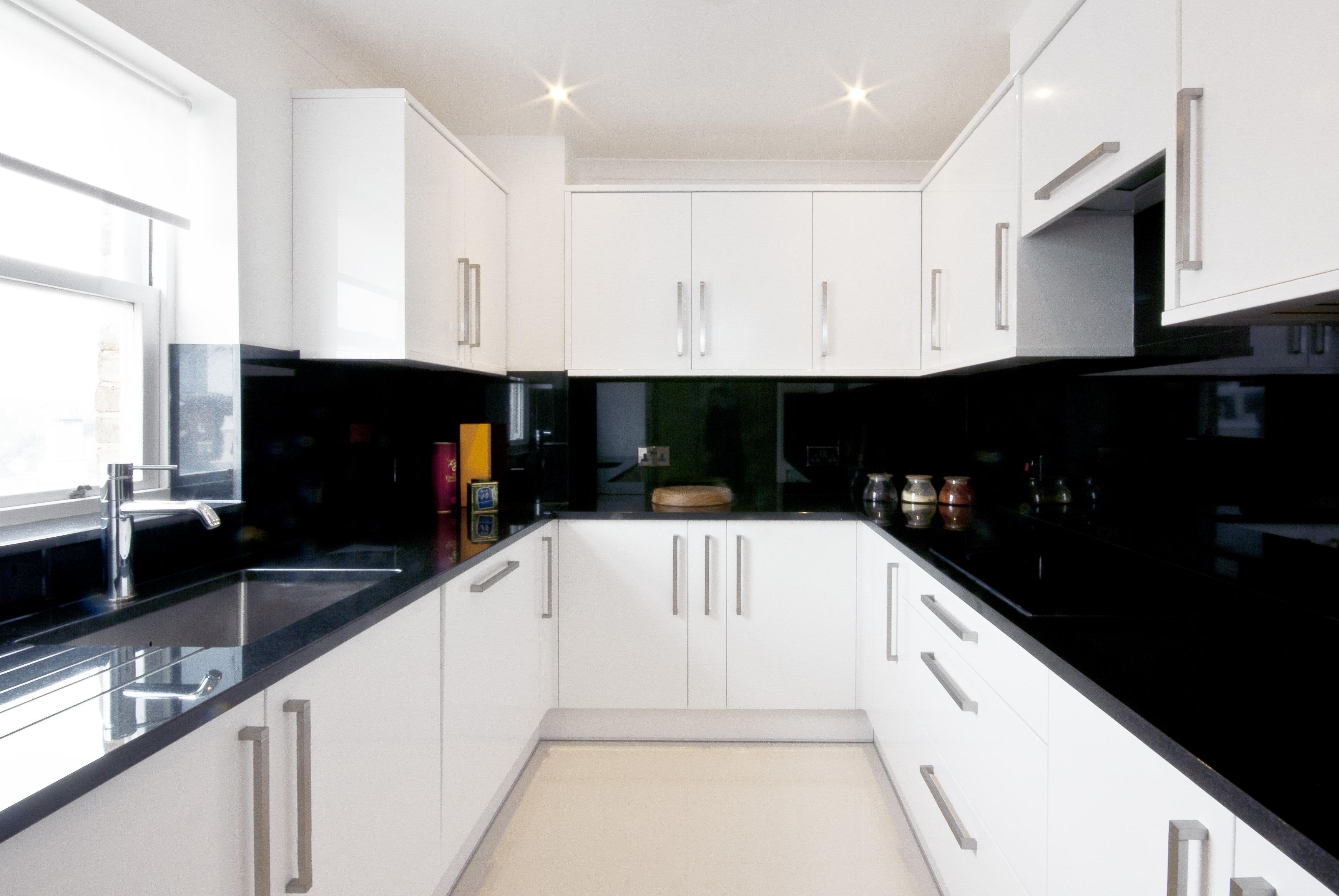 Queensgate Court London Luaran gambar