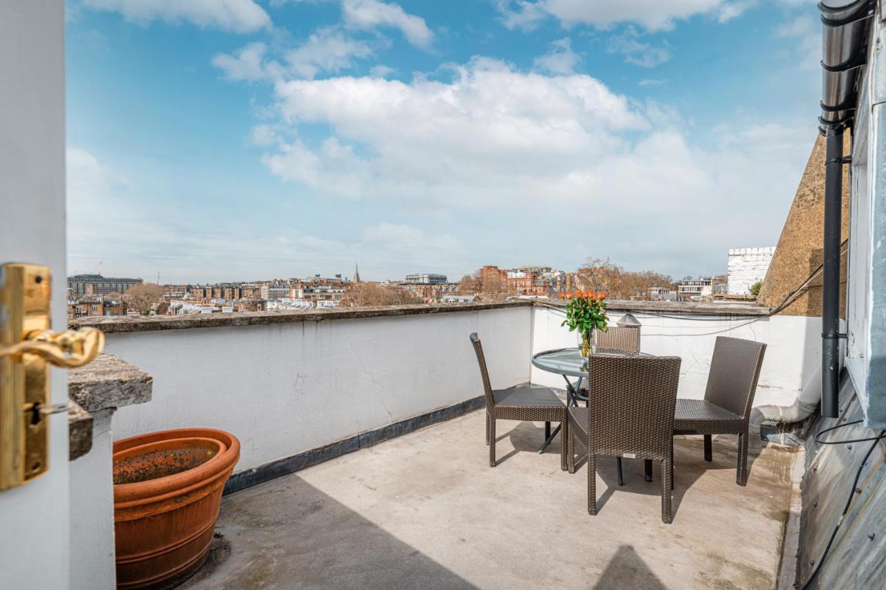 Queensgate Court London Luaran gambar