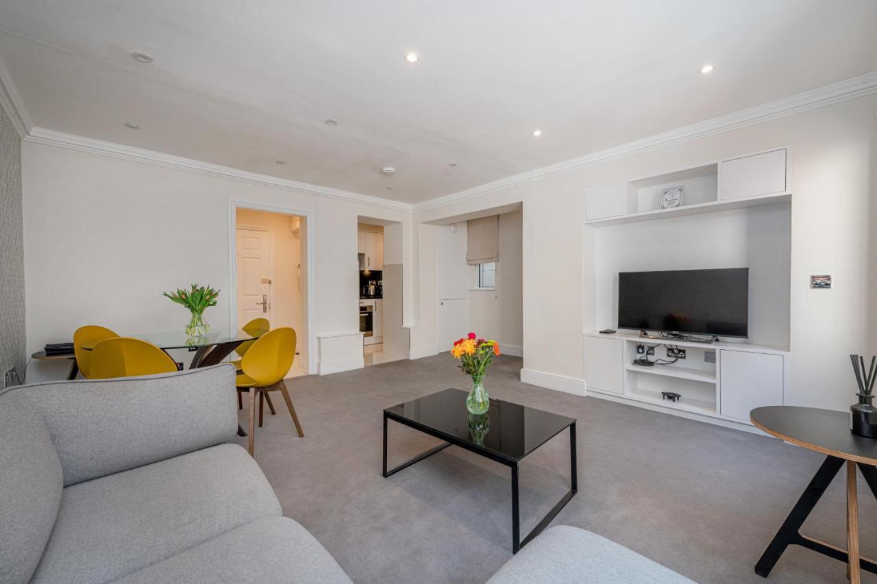 Queensgate Court London Luaran gambar