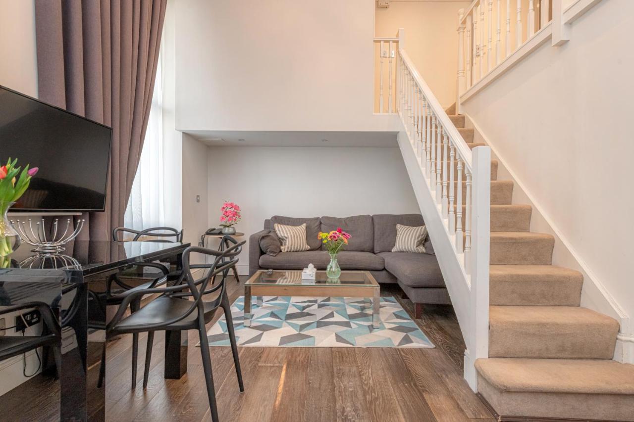 Queensgate Court London Luaran gambar