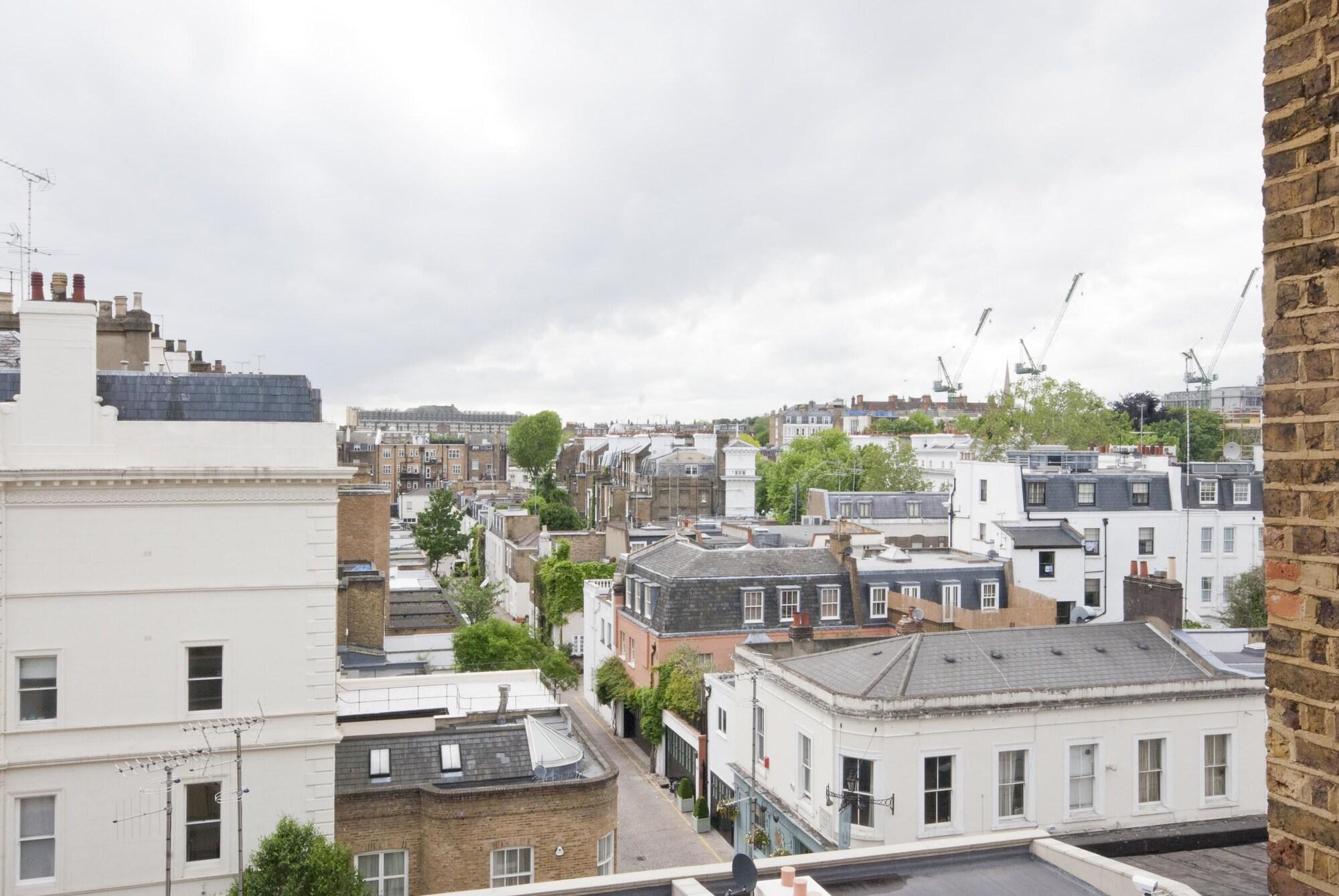 Queensgate Court London Luaran gambar